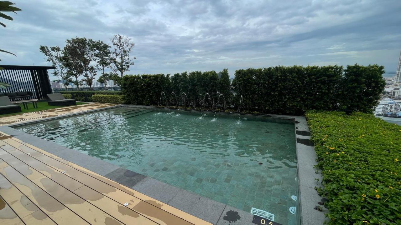 Beacon Executive Suite At Georgetown For 10Pax And 2 Bed Room Экстерьер фото