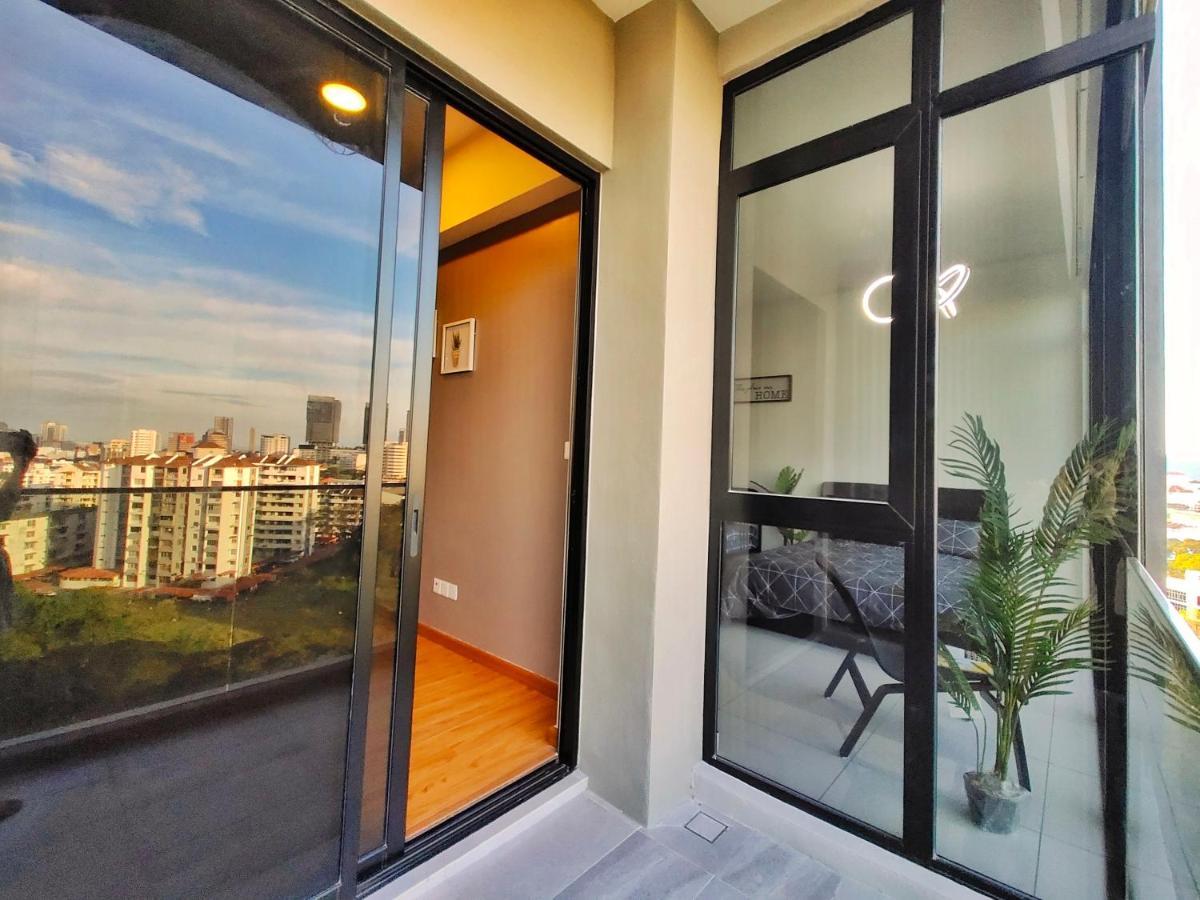 Beacon Executive Suite At Georgetown For 10Pax And 2 Bed Room Экстерьер фото