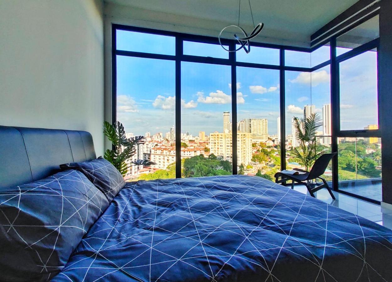 Beacon Executive Suite At Georgetown For 10Pax And 2 Bed Room Экстерьер фото