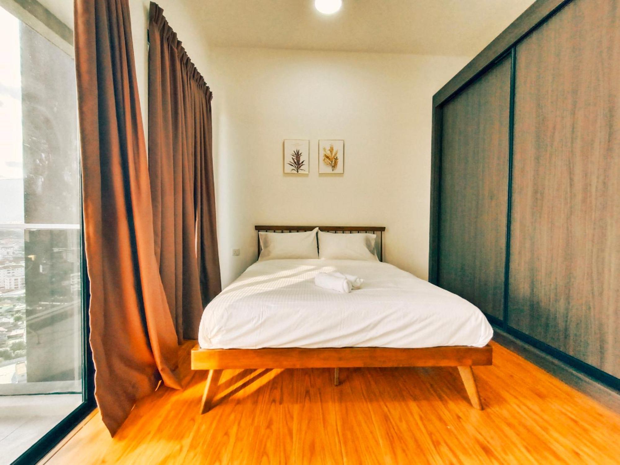 Beacon Executive Suite At Georgetown For 10Pax And 2 Bed Room Экстерьер фото